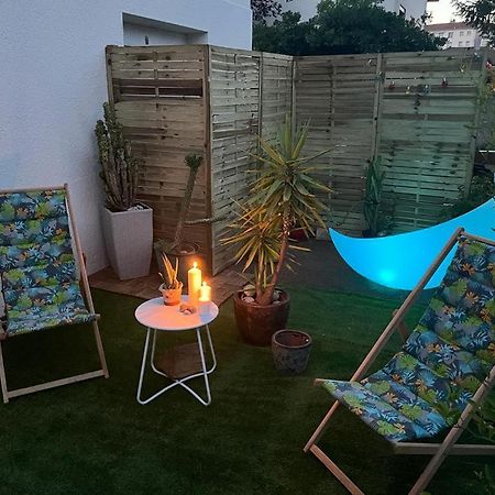Superbe Appartement Avec Jacuzzi Avec Jardin Prive Lyon Luaran gambar